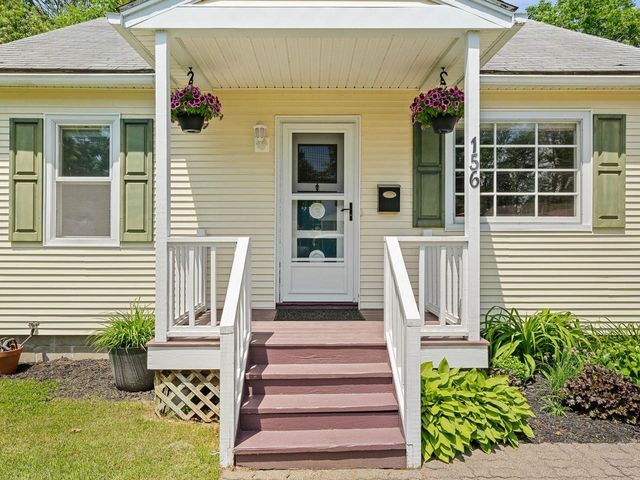 156 Woodlawn Road, Burlington, VT 05408
