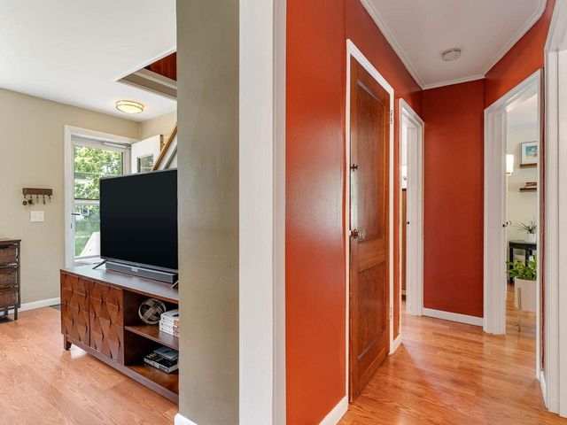 156 Woodlawn Road, Burlington, VT 05408