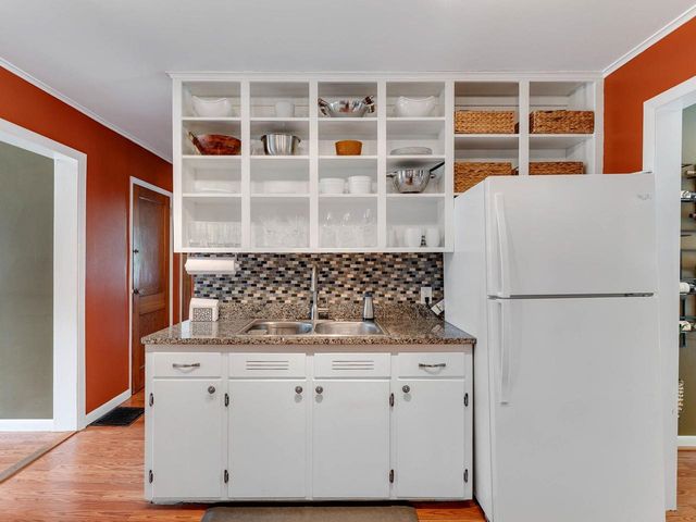 156 Woodlawn Road, Burlington, VT 05408