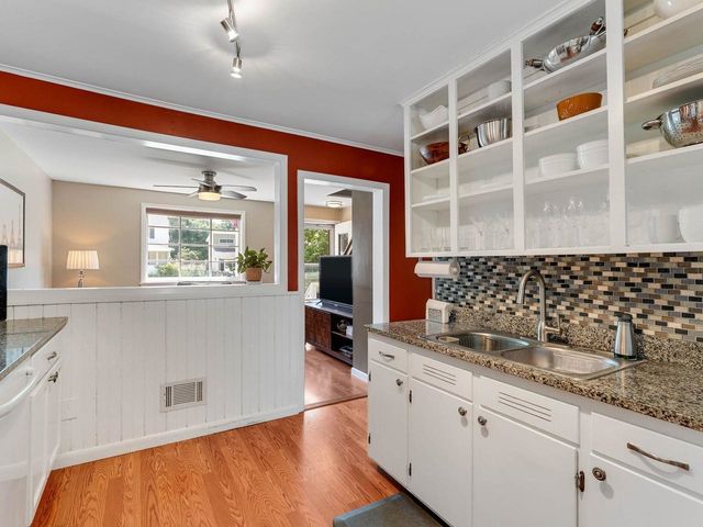156 Woodlawn Road, Burlington, VT 05408