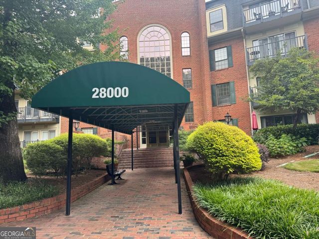 28112 Plantation Drive NE, Atlanta, GA 30324