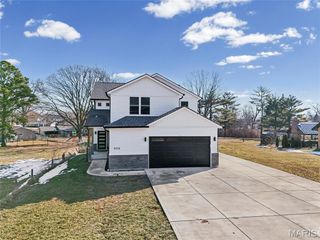 9210 Sappington Road, St Louis, MO 63126