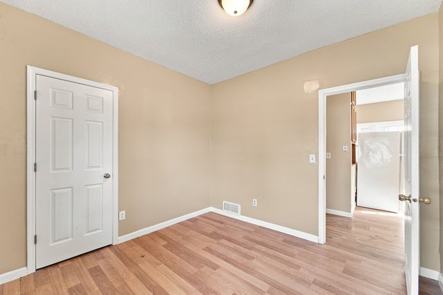 436 1st Street, West Des Moines, IA 50265