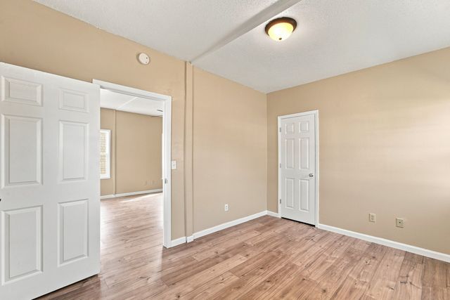 436 1st Street, West Des Moines, IA 50265