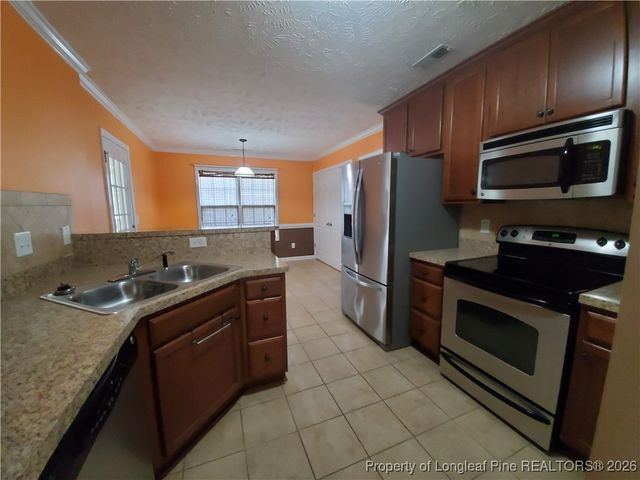 1665 Kershaw Loop, Fayetteville, NC 2009