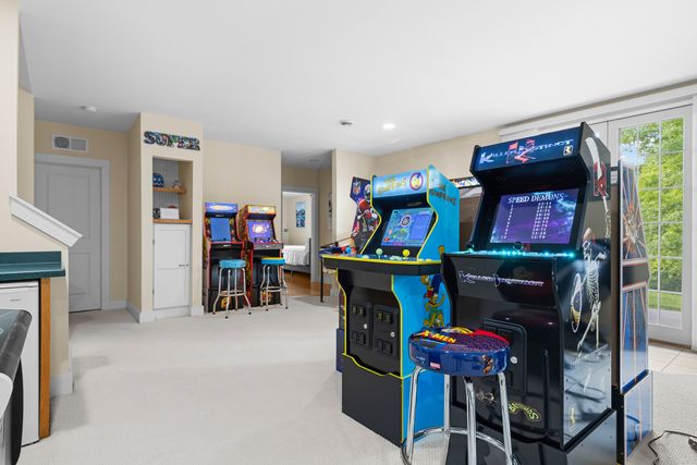 33 Sugarcreek Trail, Galena, IL 61036