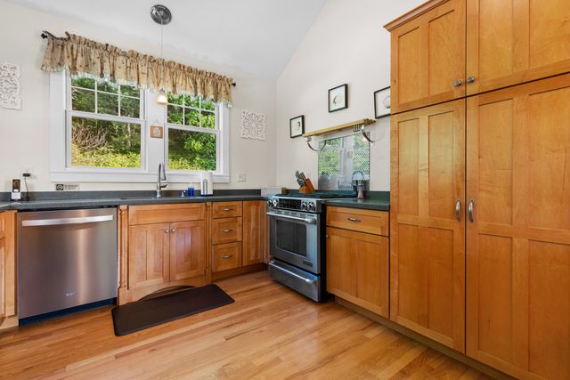 33 Sugarcreek Trail, Galena, IL 61036