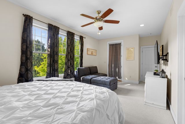 33 Sugarcreek Trail, Galena, IL 61036