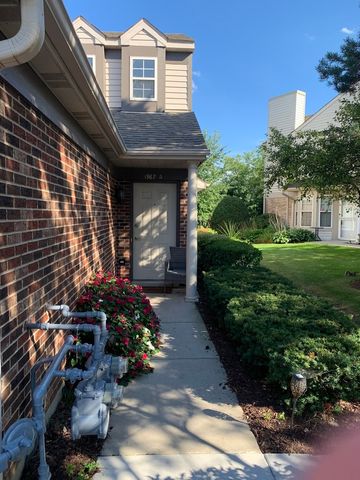 1967 GARY Court D, Schaumburg, IL 60193