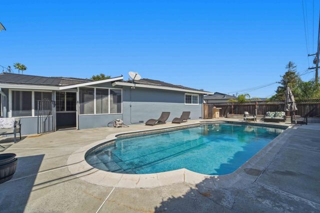 1368 Bouret, San Jose, CA 95118