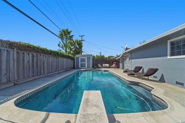 1368 Bouret, San Jose, CA 95118