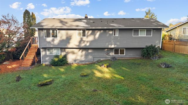 30013 2nd Avenue SW, Federal Way, WA 98023