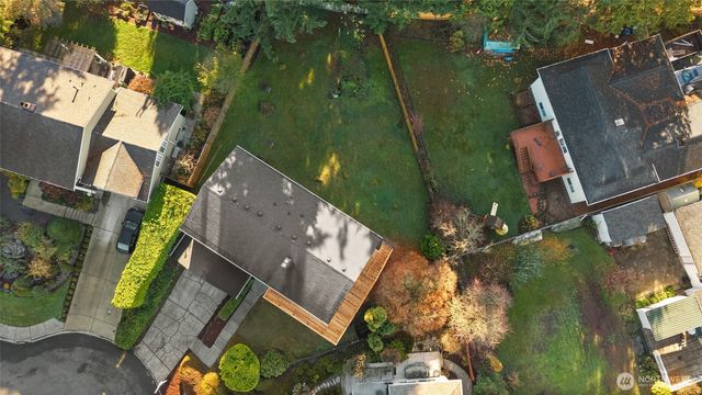 30013 2nd Avenue SW, Federal Way, WA 98023