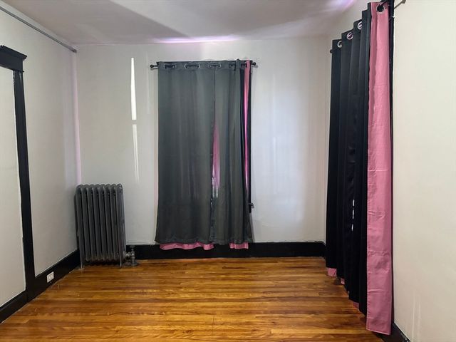 26 Catharine St 4, Worcester, MA 01605