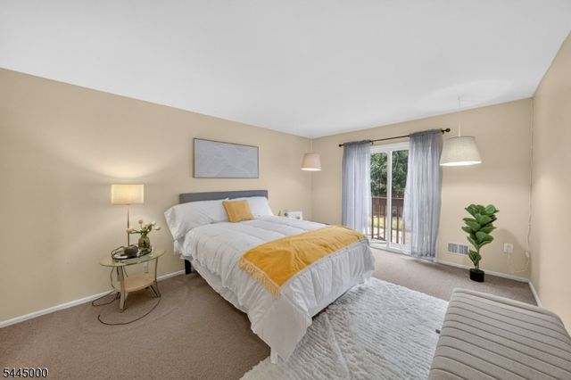 109 Michaels Ct 109, Woodbridge Twp., NJ 07095