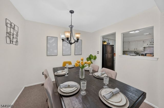 109 Michaels Ct 109, Woodbridge Twp., NJ 07095