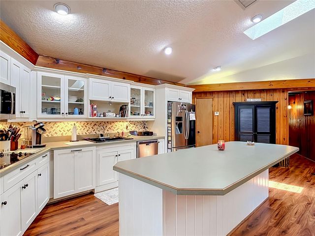 43809 SUNSET DR, Paisley, FL 32767