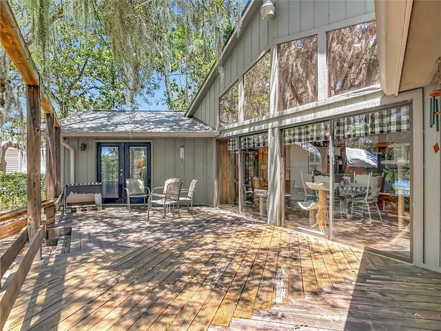 43809 SUNSET DR, Paisley, FL 32767