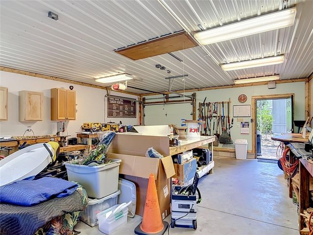 43809 SUNSET DR, Paisley, FL 32767