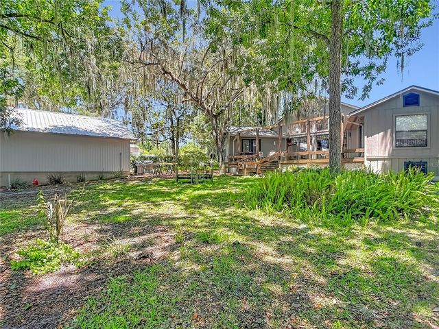 43809 SUNSET DR, Paisley, FL 32767