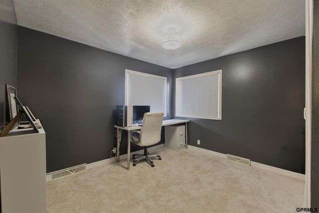 1404 Warren Street, Bellevue, NE 68005