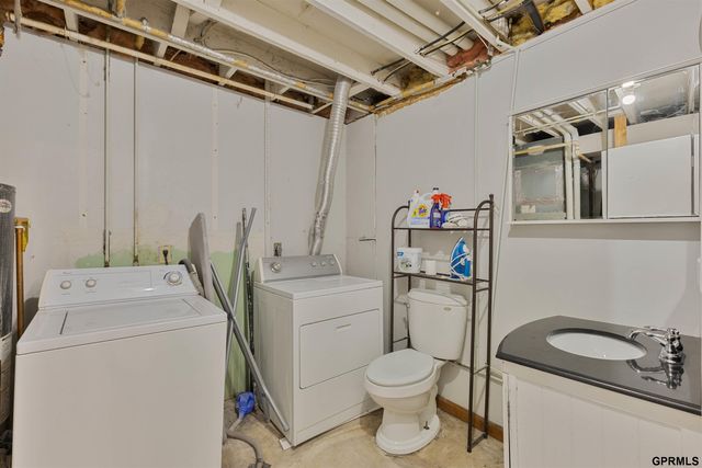 1404 Warren Street, Bellevue, NE 68005