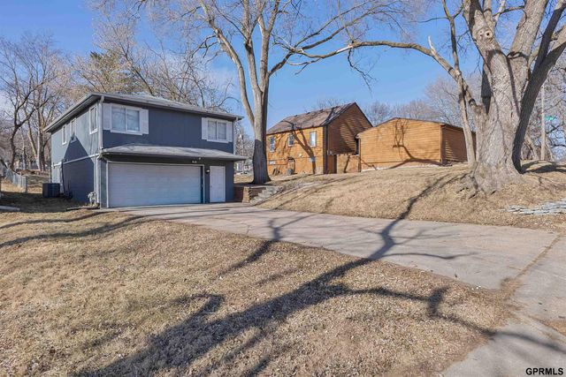 1404 Warren Street, Bellevue, NE 68005