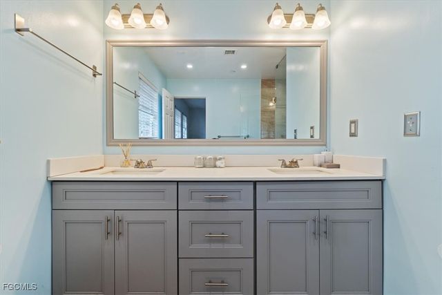 610 E Avenida Del Rio, Clewiston, FL 33440