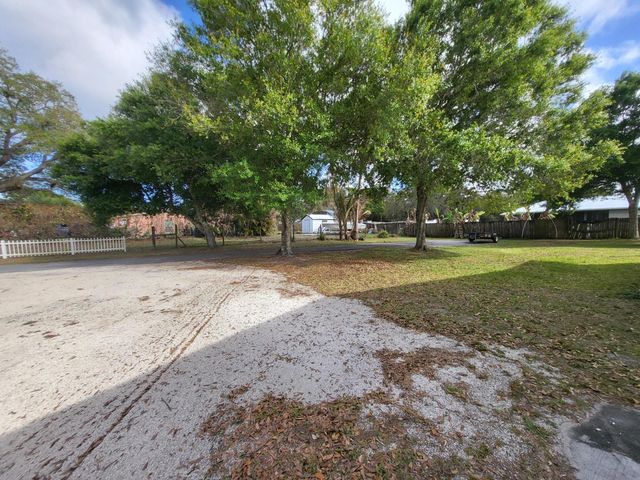 203 Melton Drive, Fort Pierce, FL 34982