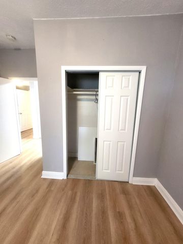 203 Melton Drive, Fort Pierce, FL 34982