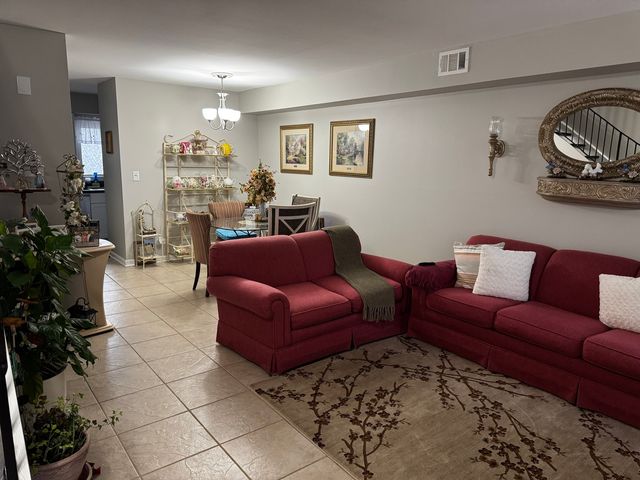 1443 Bear Flag Drive 1443, Hanover Park, IL 60133