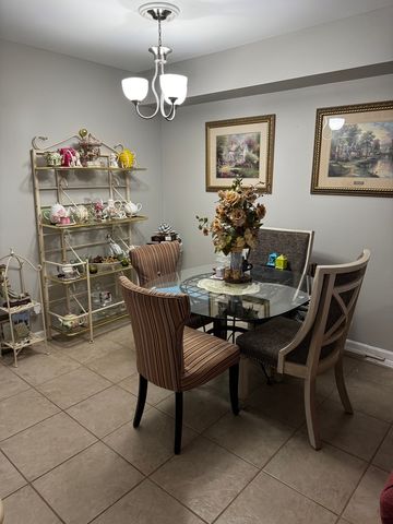 1443 Bear Flag Drive 1443, Hanover Park, IL 60133