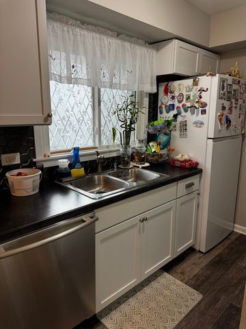 1443 Bear Flag Drive 1443, Hanover Park, IL 60133