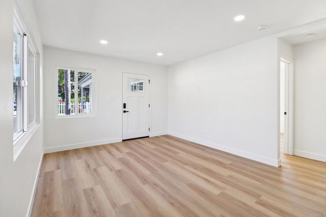 1909 11 S Freeman Street, Oceanside, CA 92054