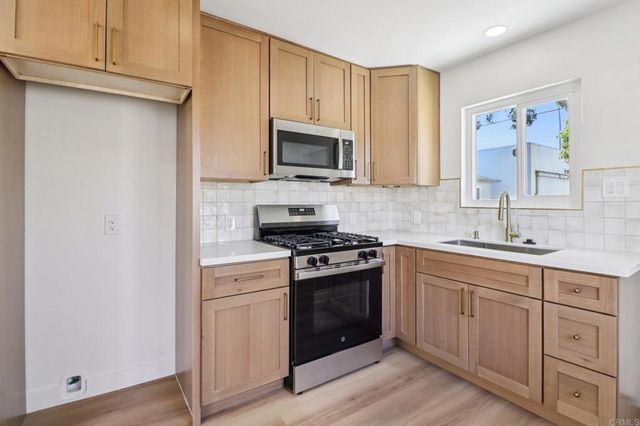 1909 11 S Freeman Street, Oceanside, CA 92054