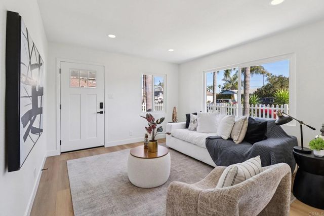 1909 11 S Freeman Street, Oceanside, CA 92054