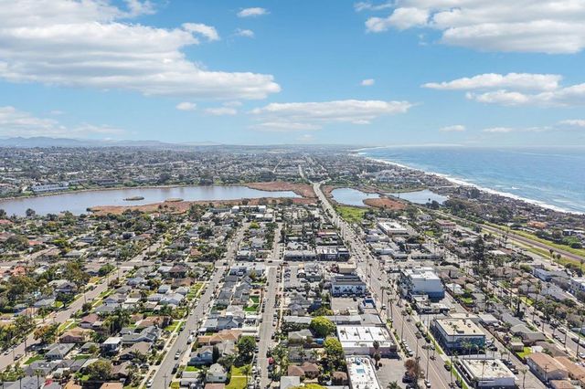 1909 11 S Freeman Street, Oceanside, CA 92054