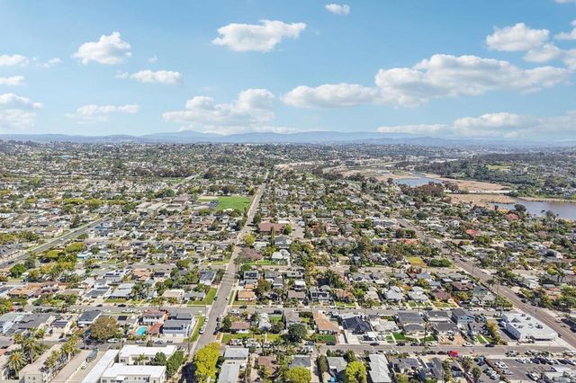 1909 11 S Freeman Street, Oceanside, CA 92054