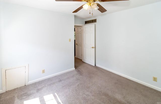 1572 Enlow Avenue, Evansville, IN 47711