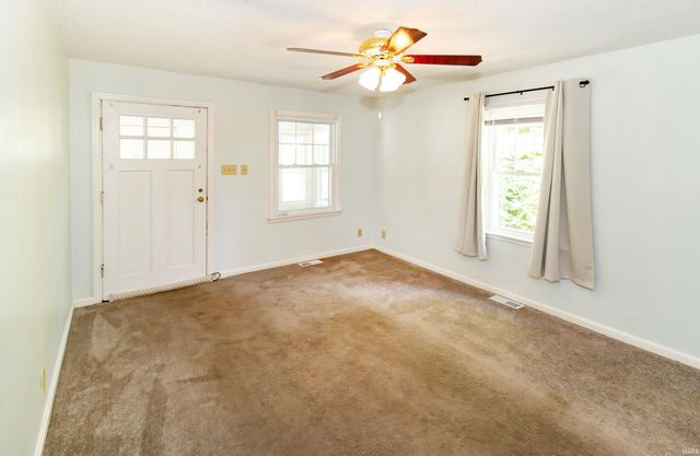 1572 Enlow Avenue, Evansville, IN 47711