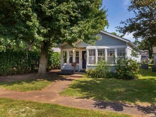 1572 Enlow Avenue, Evansville, IN 47711