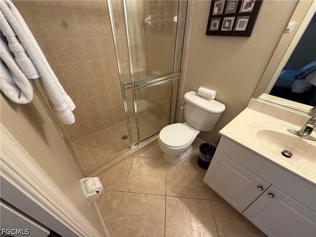 3005 SW 8th PL, Cape Coral, FL 33914