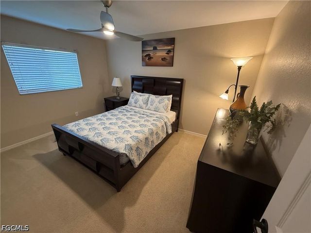 3005 SW 8th PL, Cape Coral, FL 33914