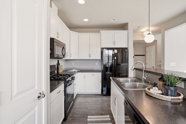 2204 W Summit Pkwy, Spokane, WA 99201