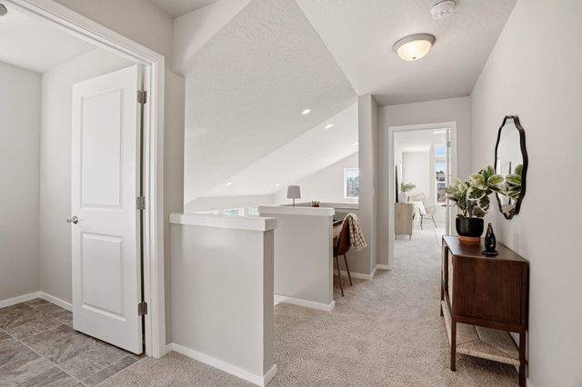 2204 W Summit Pkwy, Spokane, WA 99201