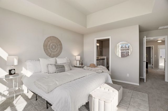 2204 W Summit Pkwy, Spokane, WA 99201