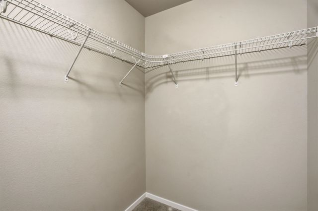 2204 W Summit Pkwy, Spokane, WA 99201