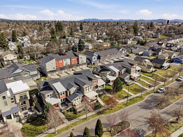 2204 W Summit Pkwy, Spokane, WA 99201