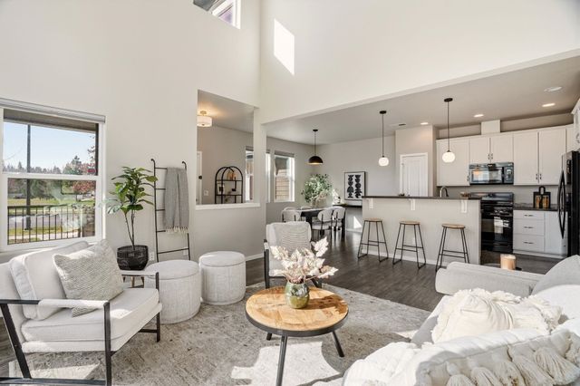 2204 W Summit Pkwy, Spokane, WA 99201