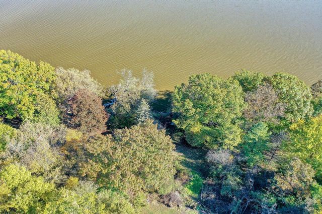 N8002 County Road A, Watertown, WI 53094